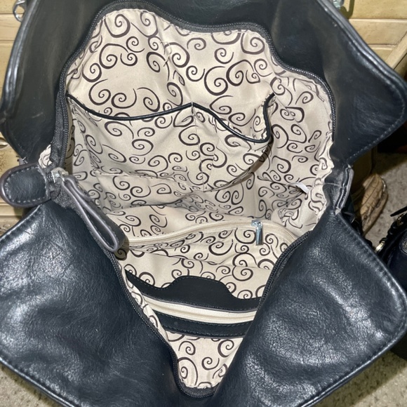 BRAND NEW GORGEOUS BLACK, RHINESTONE, ANIMAL PRINT HANDBAG - Picture 3 of 3